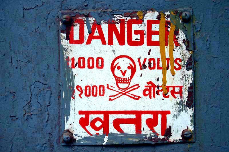 IND6722_danger