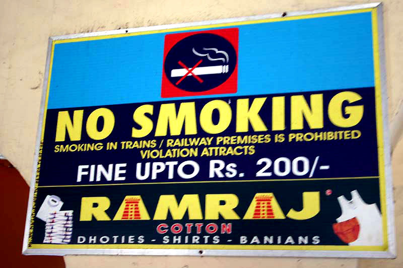 IND7152_train_railway_no_smoking