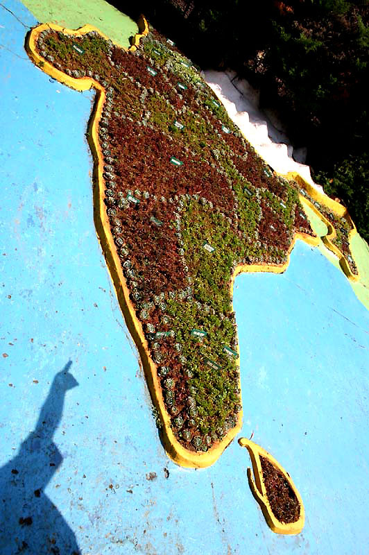 IND7203_ooty_carte_map