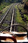 IND7166_train_railway