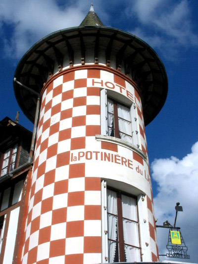 NOR2110_bagnoles_de_l_orme_