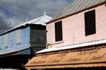 REU063_st_gilles_case